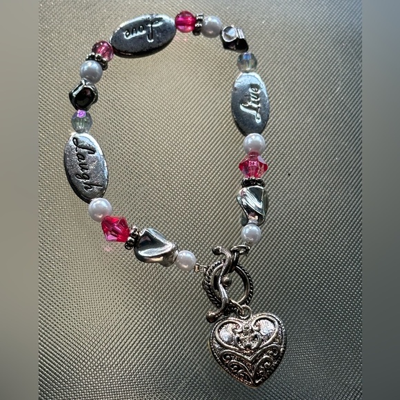 Charming Bracelet “Live, Love, Laugh” - Picture 2 of 6